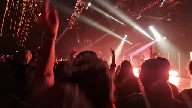 Original concert footage frame 3